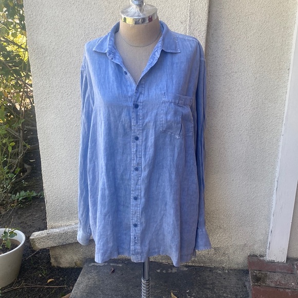 Raffi 100% linen luxury blouse or tunic. Beautiful baby blue color. - Picture 3 of 14